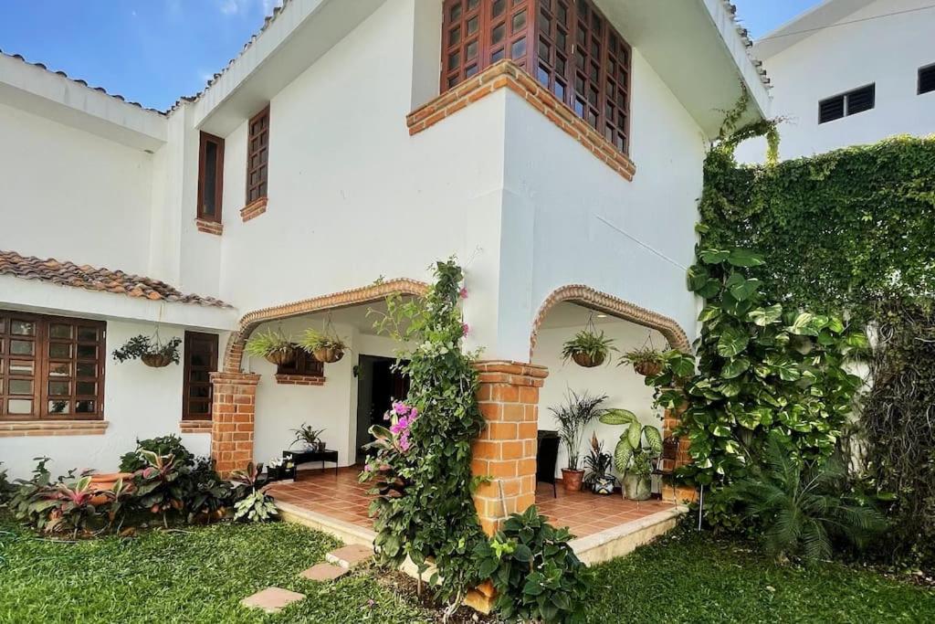 فيلا كانكونفي Beautiful Jungle House On A Strategic Location المظهر الخارجي الصورة